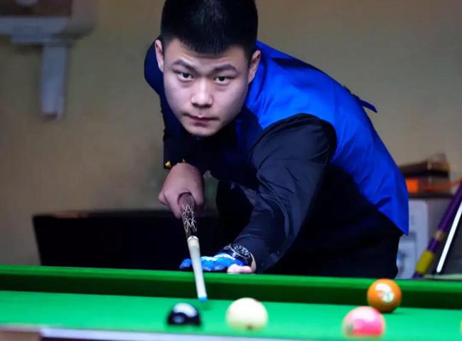 充满竞争与 充满竞争与