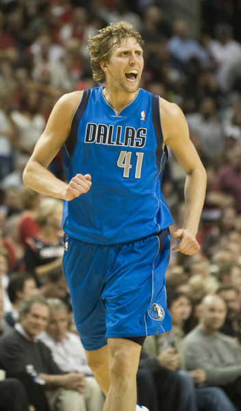 郑赛赛闯入 郑赛赛闯入